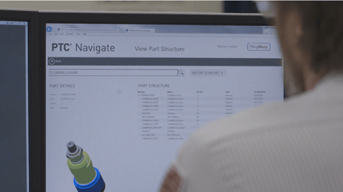 Employee using PTC Navigate